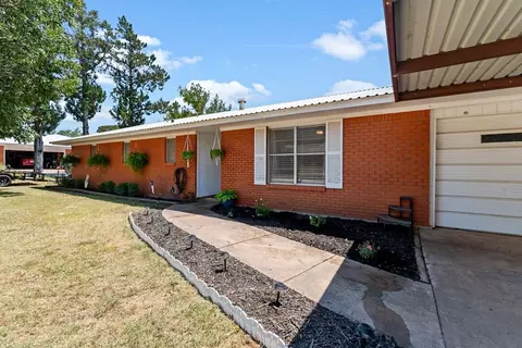 Other - 741 E 6th St, Baird, TX 79504 photo 2 of 5