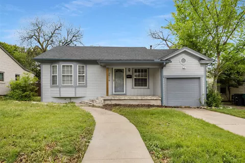 2916 Willing Ave, Fort Worth, TX 76110