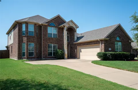1108 Crest Ridge Dr, Glenn Heights, TX 75154