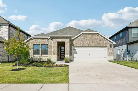 4206 Waco Dr, Farmersville, TX 75442