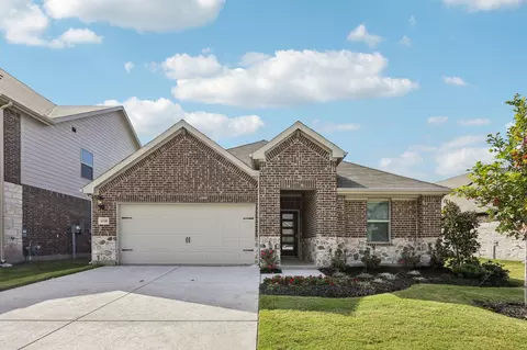 4105 Waco Dr, Farmersville, TX 75442