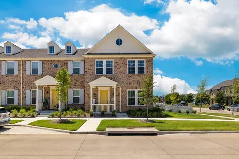 6297 Parker Blvd, North Richland Hills, TX 76180