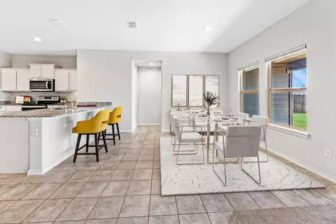 9449 Firedog Dr, Fort Worth, TX 76131