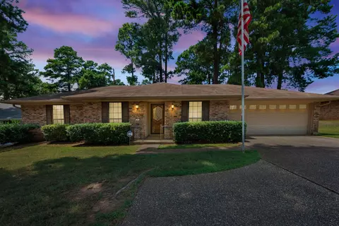 3826 Pines Rd, Shreveport, LA 71119