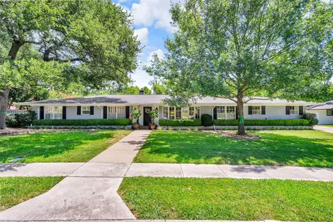 116 W Shore Dr, Richardson, TX 75080
