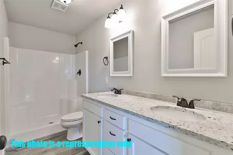Bath - 283 Showdown Rd, Abilene, TX 79602 photo 2 of 4