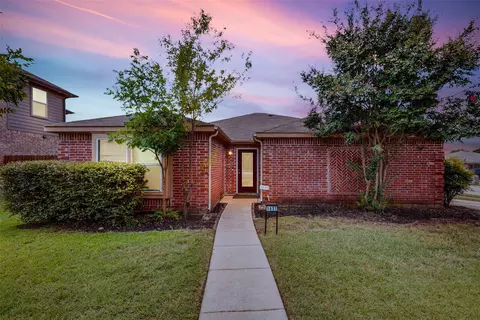 1631 Emily Ln, Seagoville, TX 75159