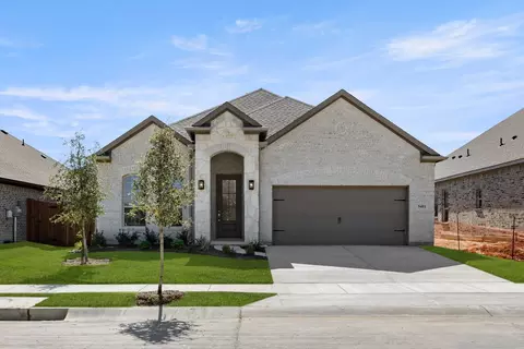 5401 Bardwell Dr, Lantana, TX 76226