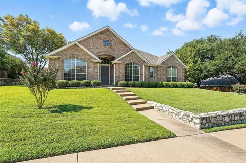 1814 Orchard Grove Dr, Rowlett, TX 75088