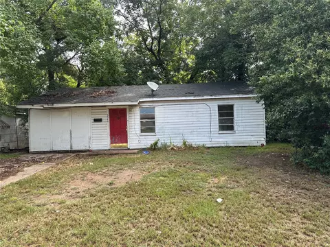 3540 Pleasant Dr, Shreveport, LA 71109