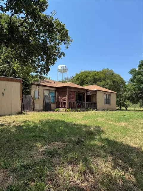 312 S Fairview St, Keene, TX 76059
