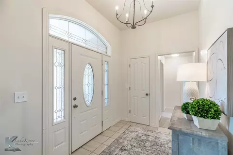 Entry Way - 12 Mission Hls, Abilene, TX 79606 photo 2 of 4
