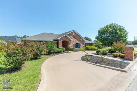 Exterior - 12 Mission Hls, Abilene, TX 79606 photo 3 of 11
