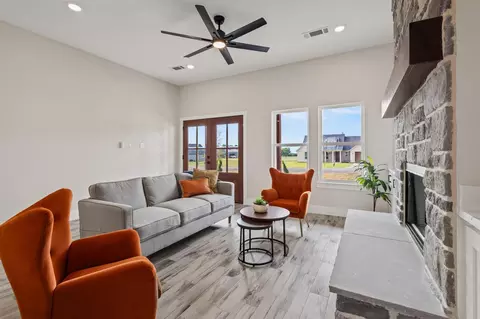 Living - 3249 Willow Rd, Celeste, TX 75423 photo 2 of 2