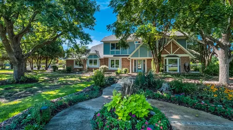 1 Chisholm Trl, Lucas, TX 75002