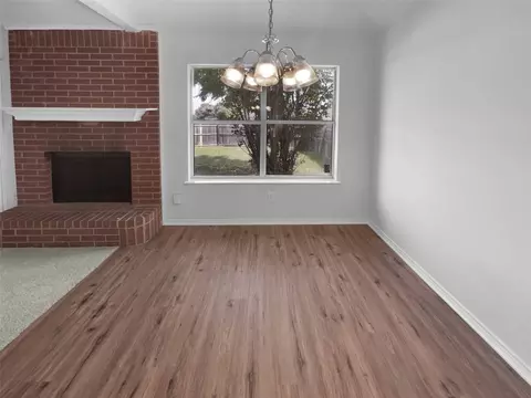 Living - 1110 Grounds Rd, Cedar Hill, TX 75104 photo 2 of 4