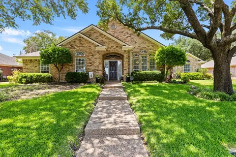 1301 Western Ridge Dr, Waco, TX 76712