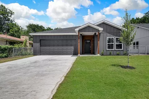 5013 Cottey St, Fort Worth, TX 76105