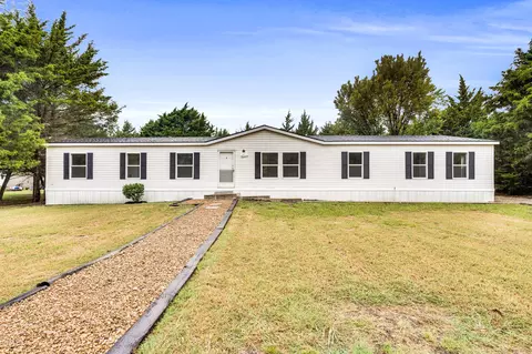 2207 Water Crest Ln, Glenn Heights, TX 75154