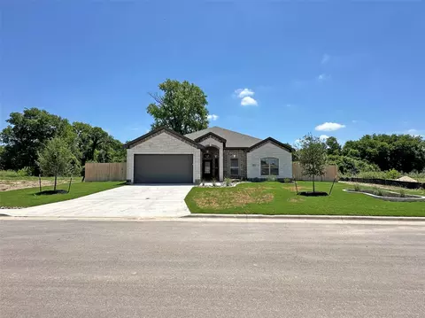 113 Lasso Loop, Lorena, TX 76655 photo 2