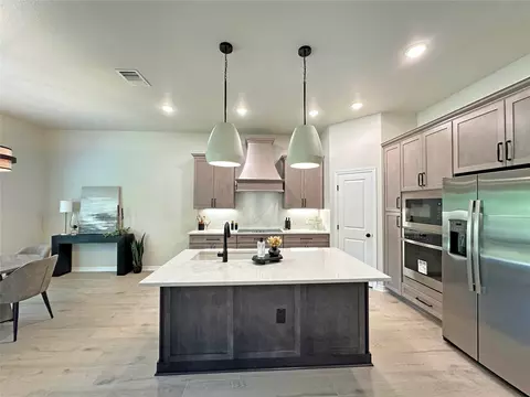 113 Lasso Loop, Lorena, TX 76655 photo 6