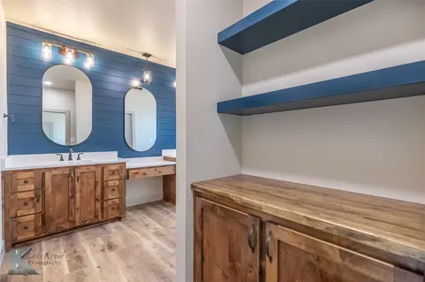 Bath - 6414 Windmill Grass Ln, Abilene, TX 79606 photo 6 of 13