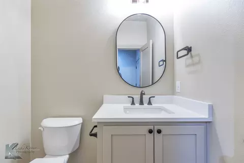 Bath - 6414 Windmill Grass Ln, Abilene, TX 79606 photo 8 of 13
