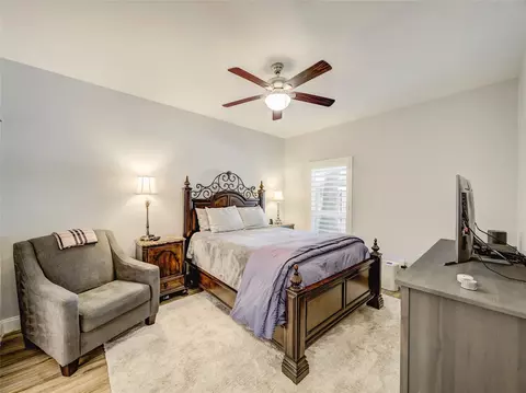 Bedroom - 719 Normandy Dr, Euless, TX 76039 photo 1 of 3