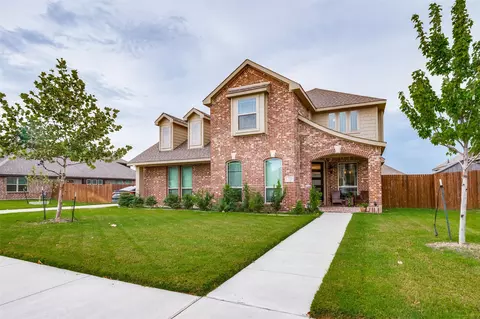1220 Richard Pittmon Dr, Desoto, TX 75115
