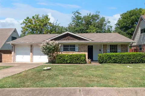 13121 Flagstone Ln, Dallas, TX 75240