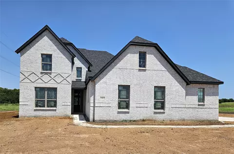 1661 W Farmington Rd, Van Alstyne, TX 75495