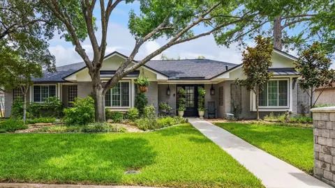1505 Waltham Ct, Arlington, TX 76012