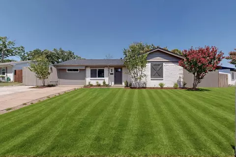 1023 Osceola Trl, Carrollton, TX 75006