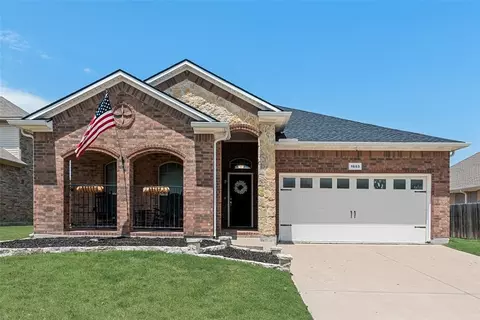 1603 Grey Willow Ln, Arlington, TX 76002