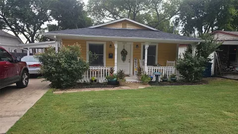 509 Estill St, Grapevine, TX 76051