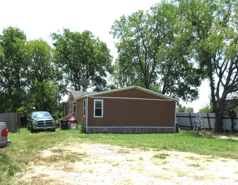 2339 I-30 E, Greenville, TX 75402