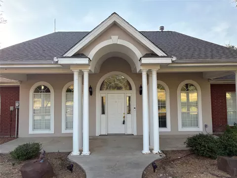 73 Oak Hill Cir, Brownwood, TX 76801
