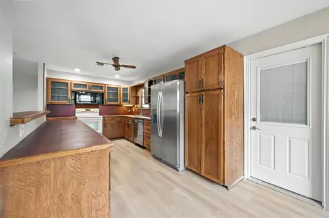 Kitchen - 313 Vine St, Euless, TX 76040 photo 3 of 4