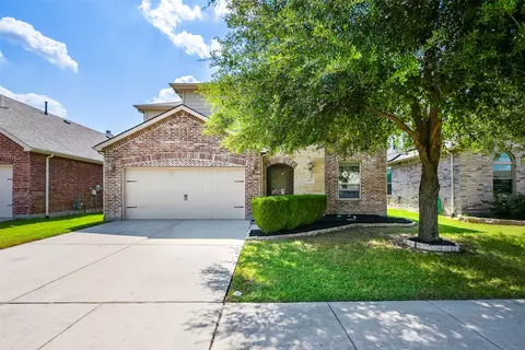 516 Ricochet Dr, Fort Worth, TX 76131