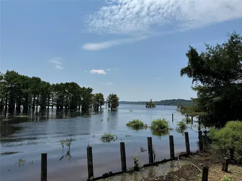 1214 Cc Sandidge Rd, Elm Grove, LA 71051
