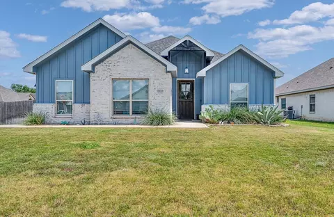 2503 Inca Dove Dr, Temple, TX 76502