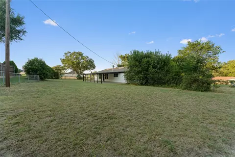 800 Evelyn Dr, Lorena, TX 76655 photo 32