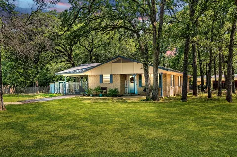 3053 Liberty Dr, Corsicana, TX 75110