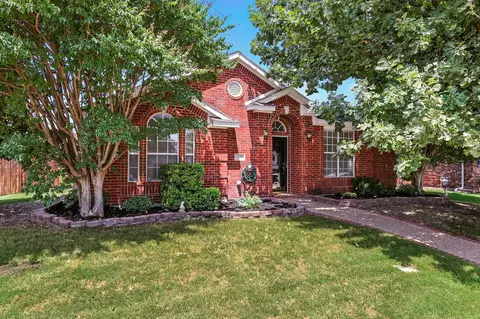 1237 Marina Ct, Lewisville, TX 75067