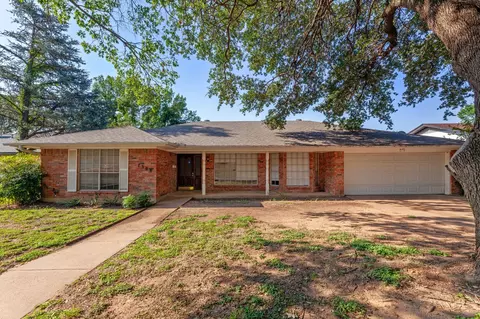 7308 Martha Ln, Fort Worth, TX 76112