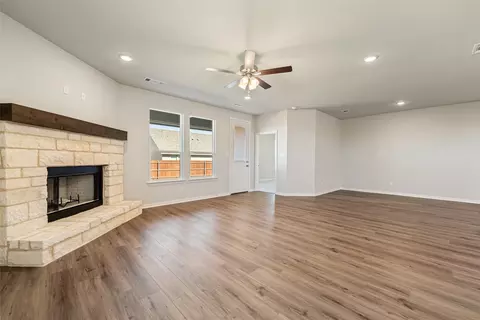 1233 Colca Dr, Springtown, TX 76082 photo 24