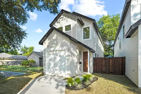 2512 Lowery St, Dallas, TX 75215
