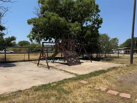 206 E 7th St, Cisco, TX 76437 photo 31