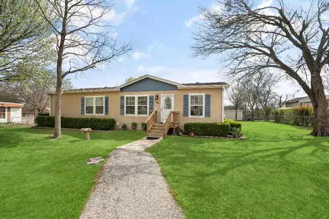 360 Rockcrest Rd, New Hope, TX 75071