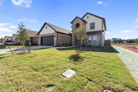 Exterior - 1240 Colca Dr, Springtown, TX 76082 photo 5 of 7